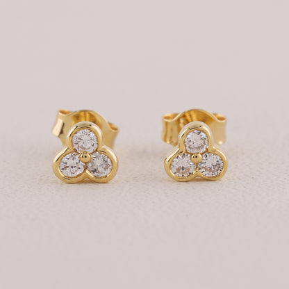 yellow gold stud earrings