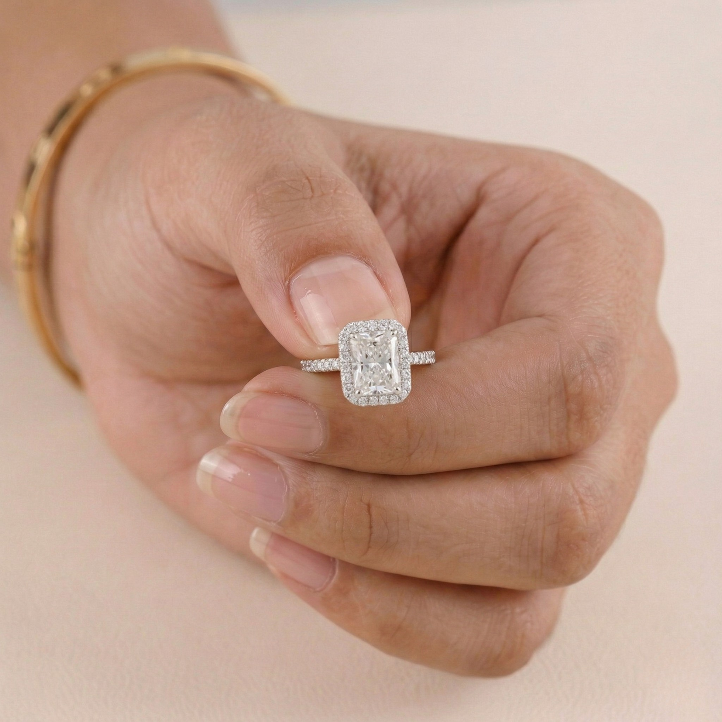 engagement ring white gold and diamond​
