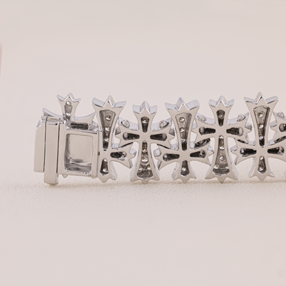 Gold Cross Link Diamond Bracelet with 3.8CTW Round Diamonds