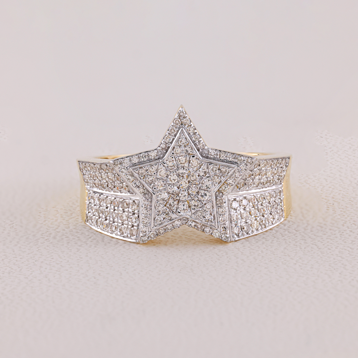 Iced-Out Men’s Star Ring with 0.53CT Diamond