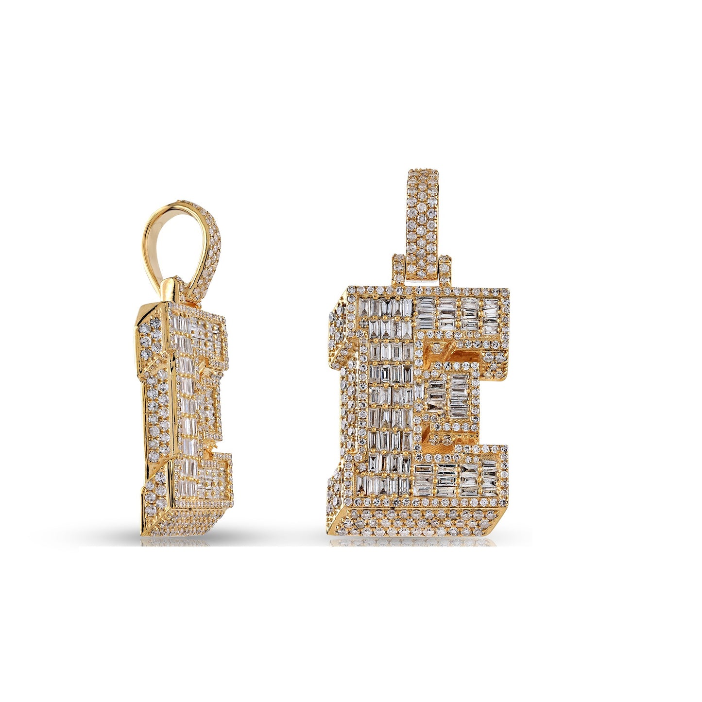 Initial Baguette & Round Diamond Pendant in Yellow Gold