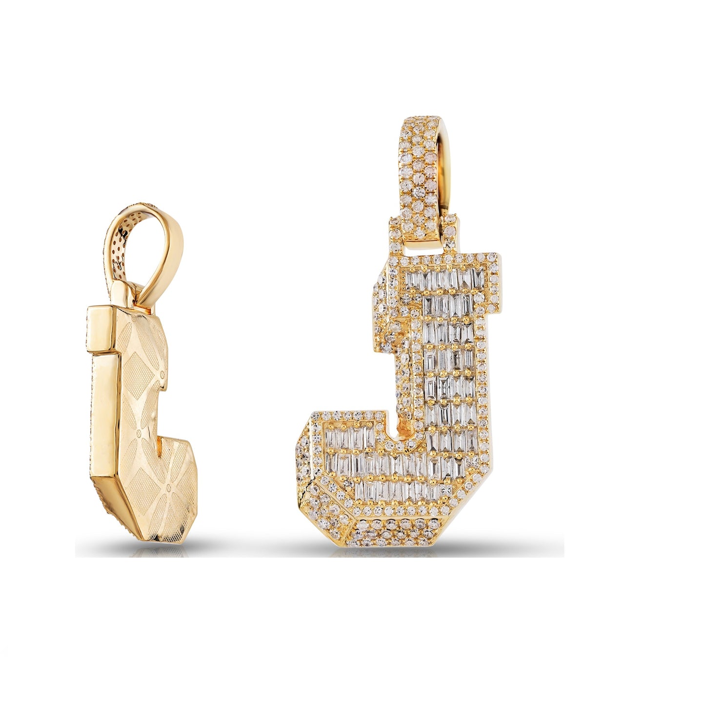 Initial Baguette & Round Diamond Pendant in Yellow Gold