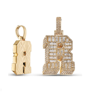Initial Baguette & Round Diamond Pendant in Yellow Gold