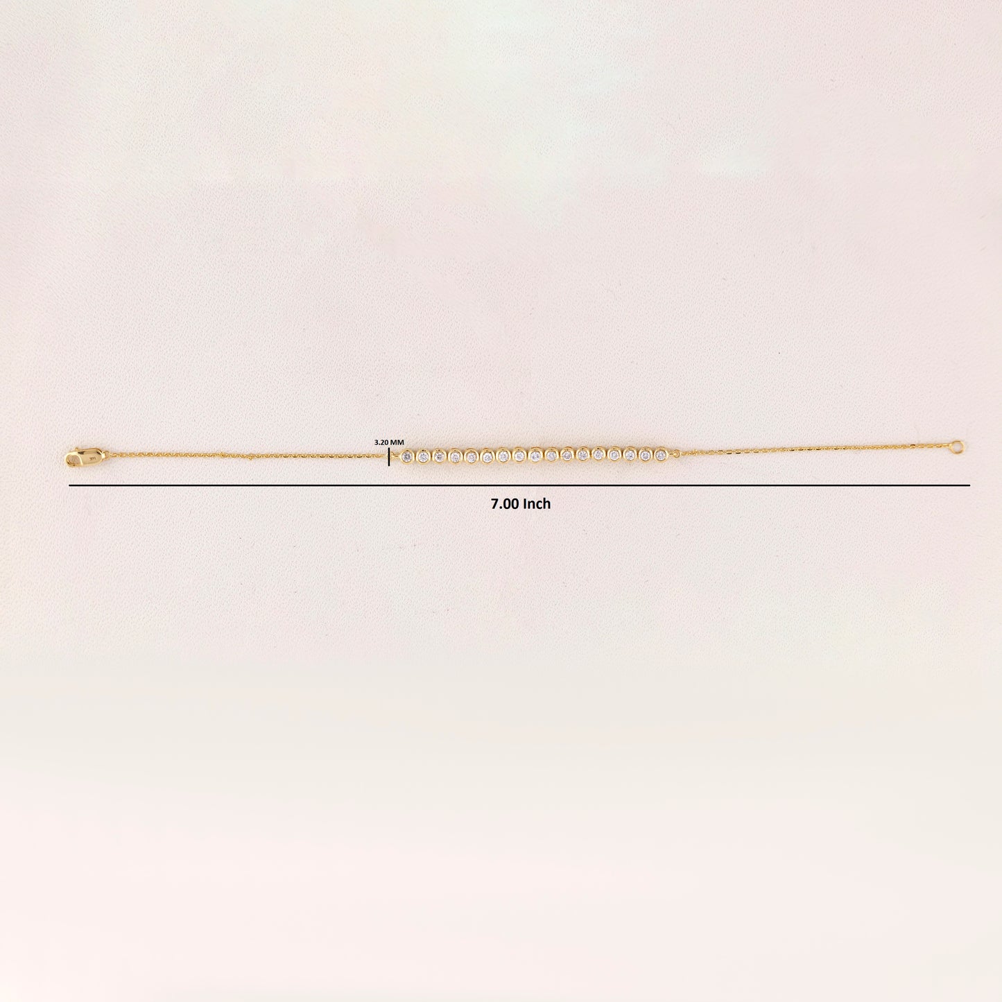 Gold zipper on a white background with measurement label